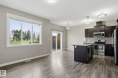 Interior photo 1 of #16 94 LONGVIEW DR