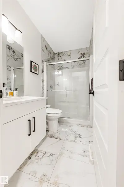 Interior photo 3 of 2629 15A AV NW