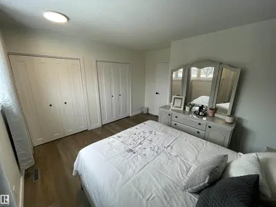 Interior photo 4 of 5221 53 AV
