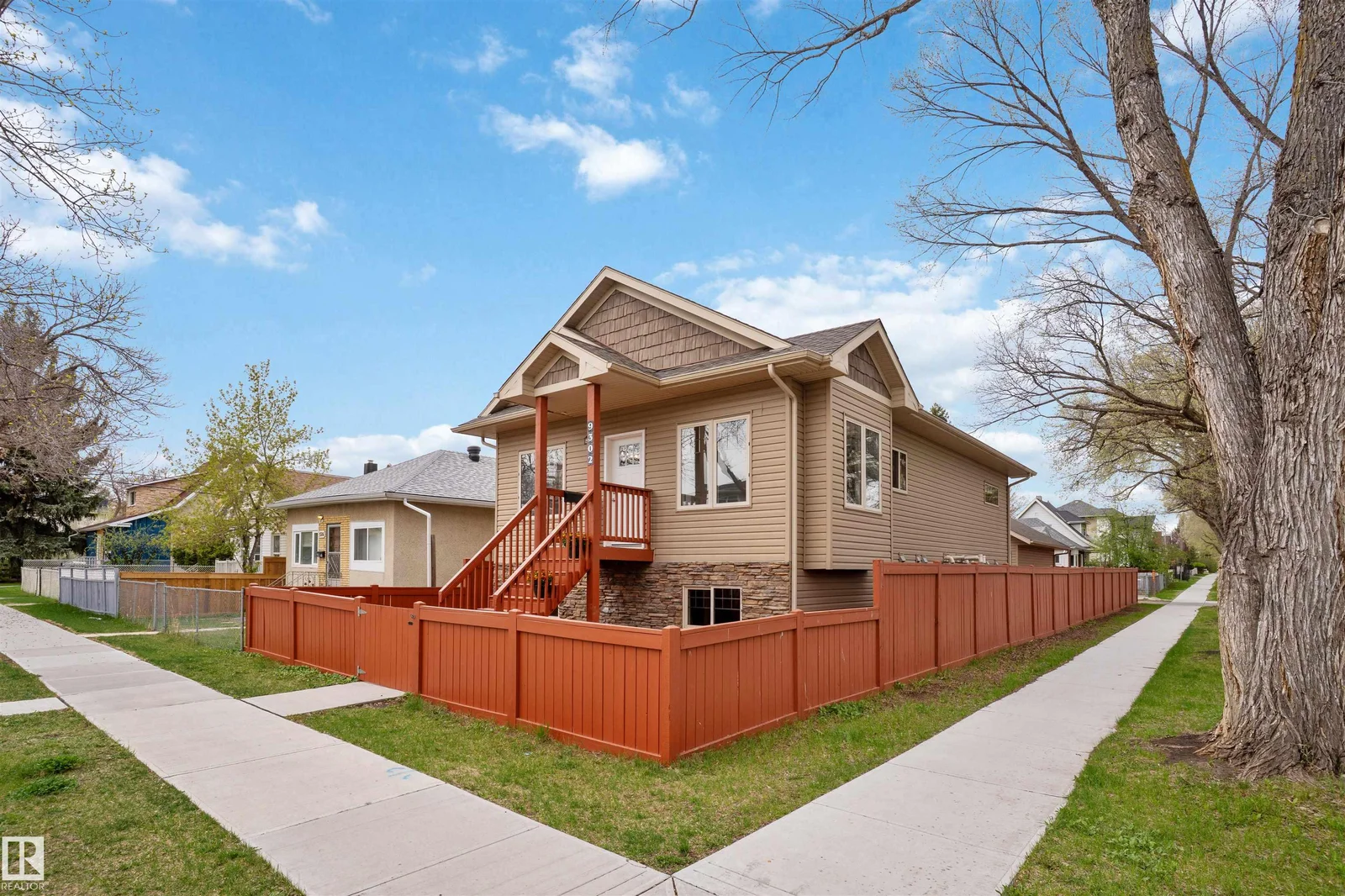 9302 120 AV NW, Edmonton - 3 bedroom Detached Single Family for sale