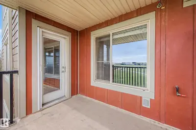 Interior photo 3 of #311 3719 WHITELAW LN NW