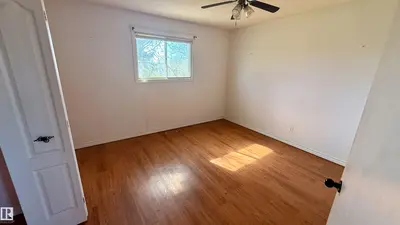 Interior photo 2 of 165 540073 175