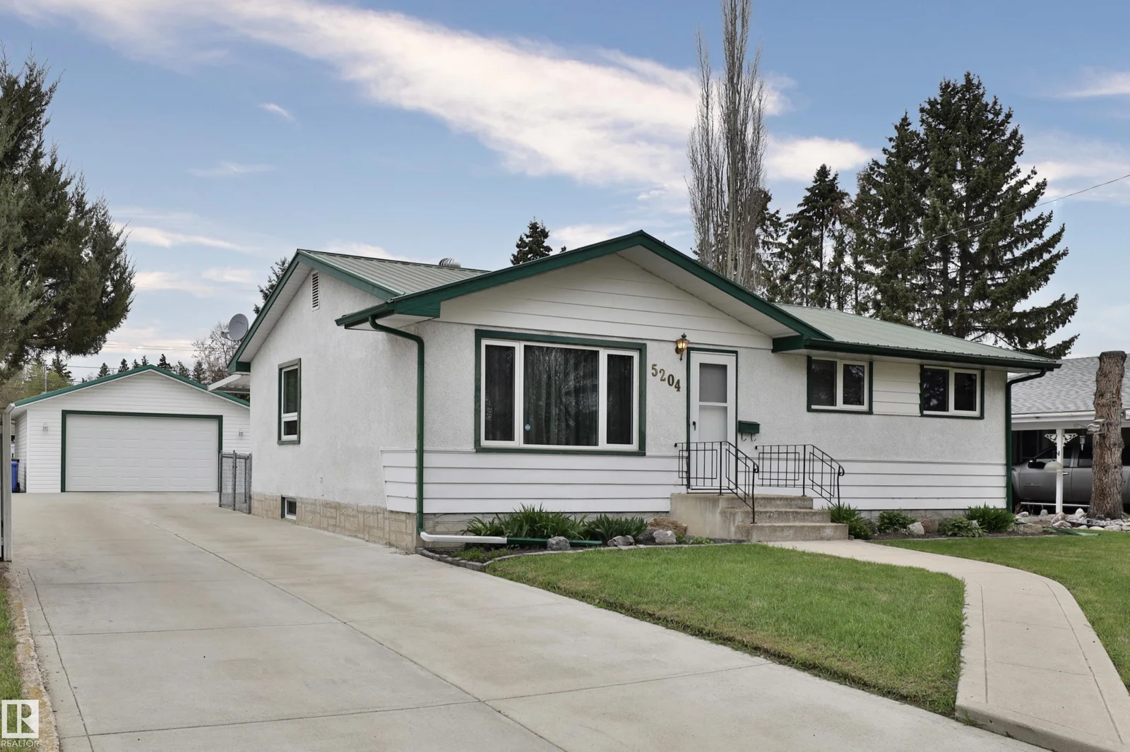 5204 55 ST, Wetaskiwin - 4 bedroom Detached Single Family for sale
