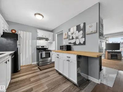Interior photo 2 of #165 2703 79 ST NW