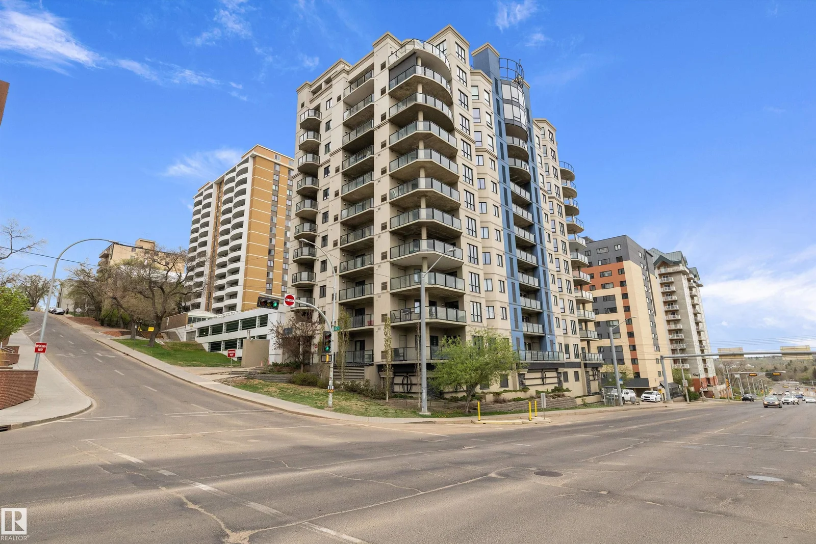 #904 9707 106 ST NW, Edmonton - 2 bedroom Apartment for sale