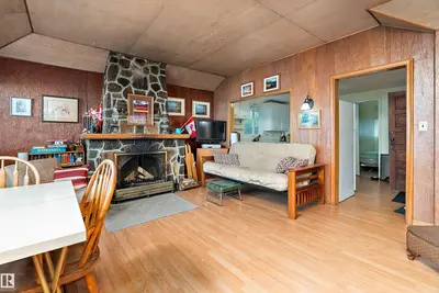Interior photo 2 of 419 1st AV