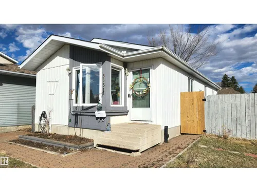3531 46 ST NW, Edmonton - $379,900
