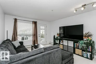 Interior photo 2 of #6305 7331 SOUTH TERWILLEGAR DR NW
