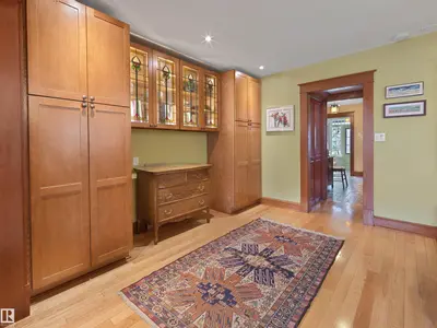 Interior photo 3 of 9739 86 AV NW