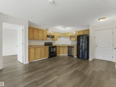 Interior photo 2 of 