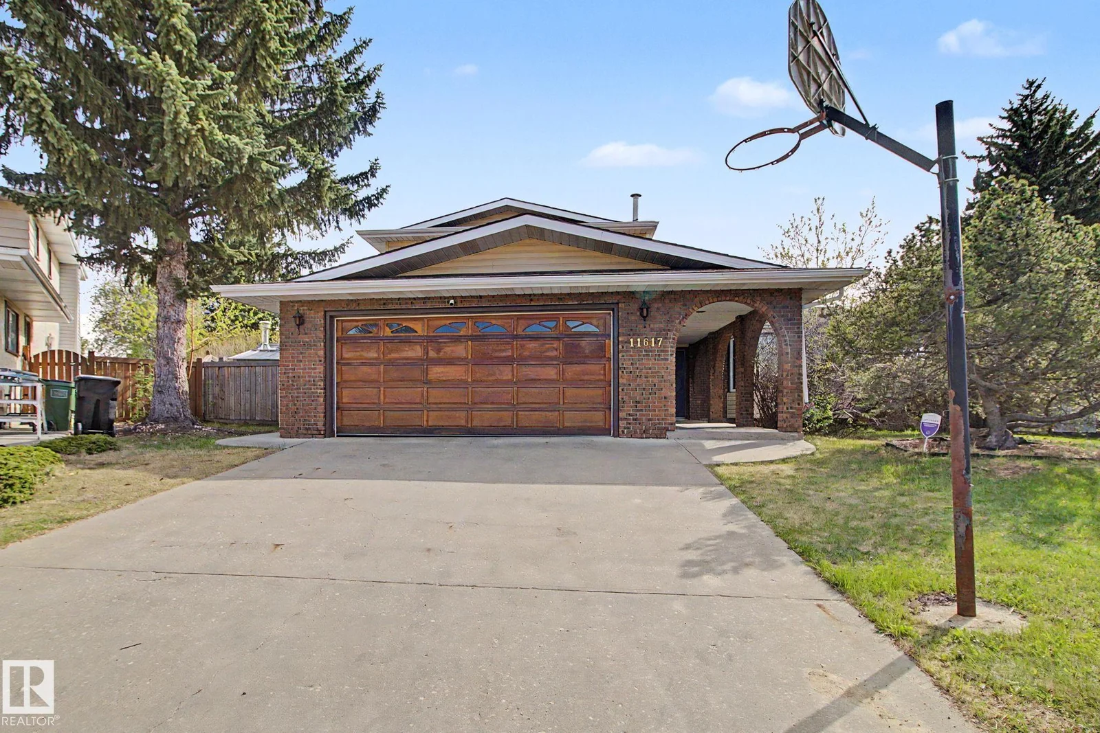 11617 26 AV NW, Edmonton - 4 bedroom Detached Single Family for sale