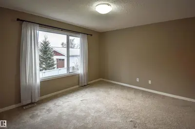 Interior photo 4 of 19 Meadowgrove LN