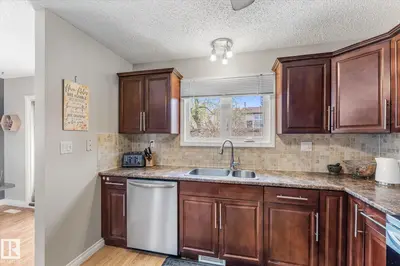 Interior photo 2 of 4627 10A AV NW