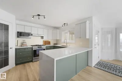 Interior photo 1 of 12 RUE BOUCHARD