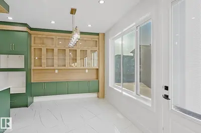 Interior photo 3 of 1738 62 AV NE
