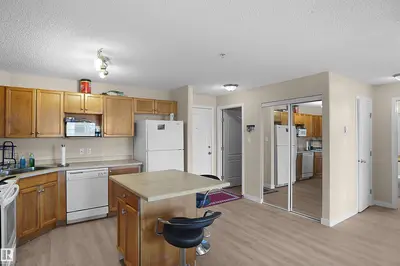 Interior photo 3 of #6310 7331 SOUTH TERWILLEGAR DR NW