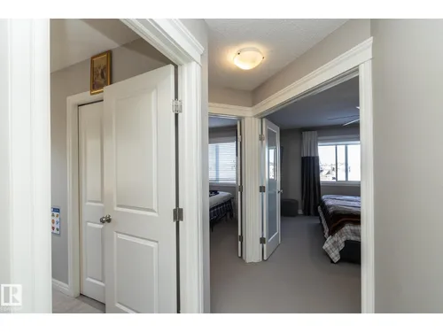 2208 Casey CR SW, Edmonton - $459,000