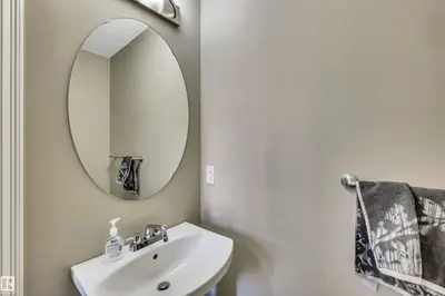 Interior photo 4 of #30 655 TAMARACK RD NW