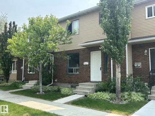 16427 115 ST NW, Edmonton - $209,999