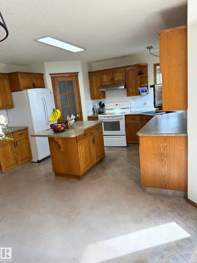 Interior photo 2 of 5006 59