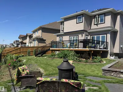 Interior photo 1 of 15807 11 AV SW SW