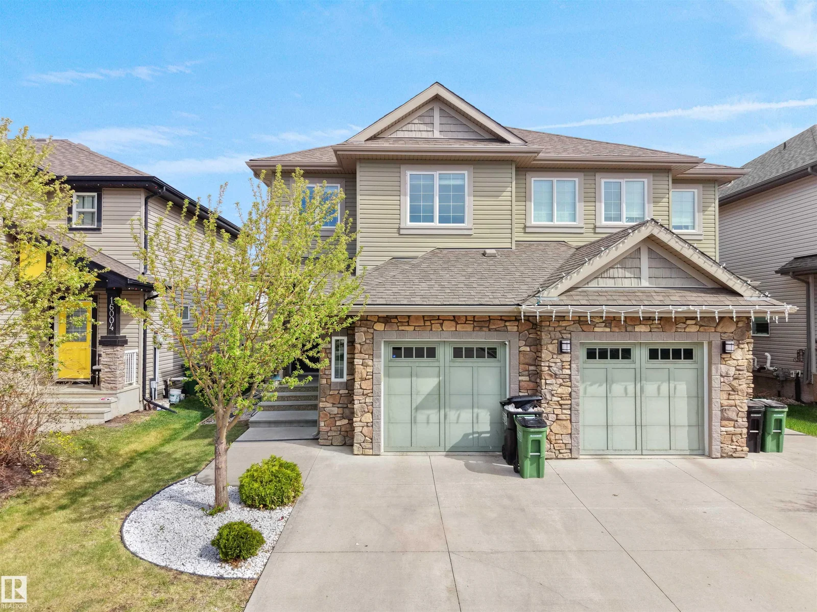 15926 10 AV SW SW, Edmonton - 1 bedroom Duplex for sale