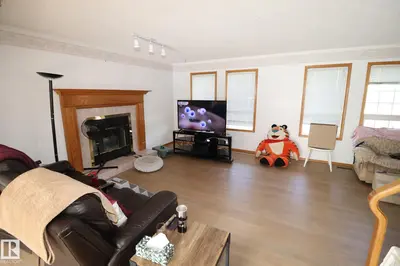 Interior photo 2 of #97 51309 RGE ROAD 225