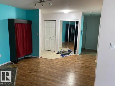 Interior photo 1 of #117 42 SUMMERWOOD BV