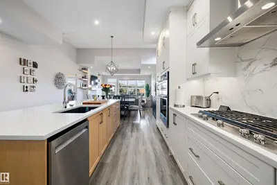 Interior photo 2 of 166 EDGEWATER CI