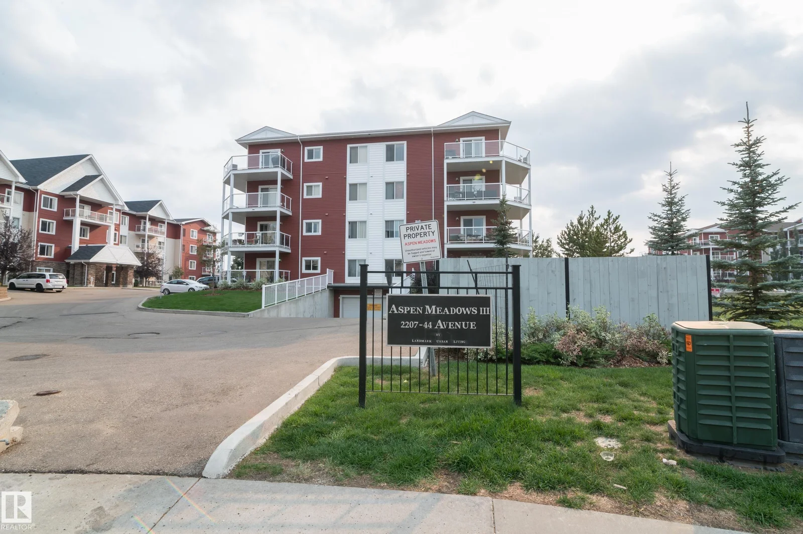 #414 2207 44 AV NW, Edmonton - 1 bedroom Apartment for sale