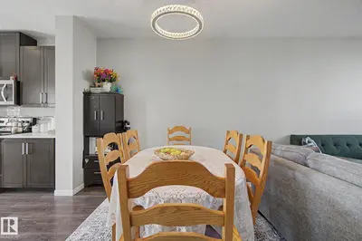 Interior photo 4 of #17 320 SECORD BV NW
