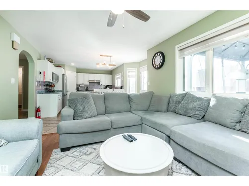 330 Huffman CR NW, Edmonton - $500,000