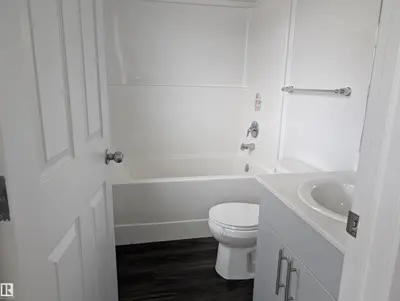 Interior photo 4 of 17619 49 ST NW NW