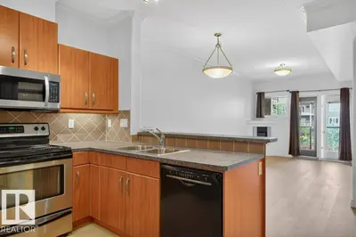 Interior photo 3 of #223 10121 80 AV NW