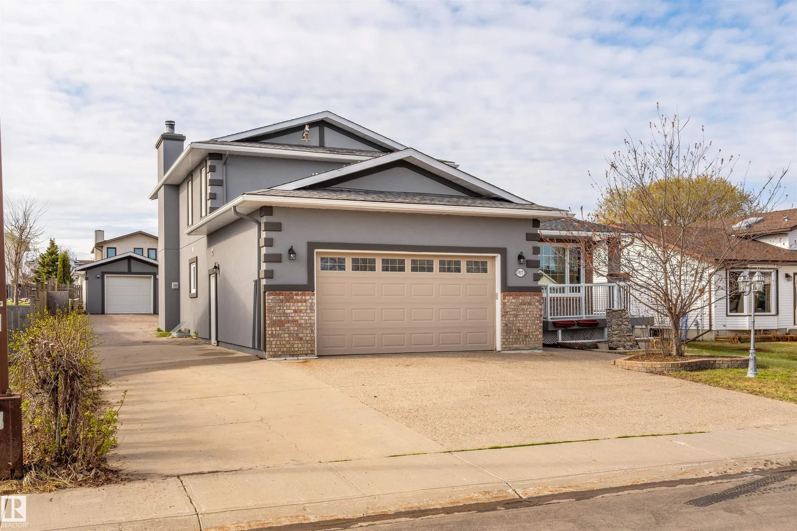 3917 52 AV, Cold Lake - 5 bedroom Detached Single Family for sale