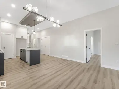 Interior photo 4 of 36 Dalquist BA