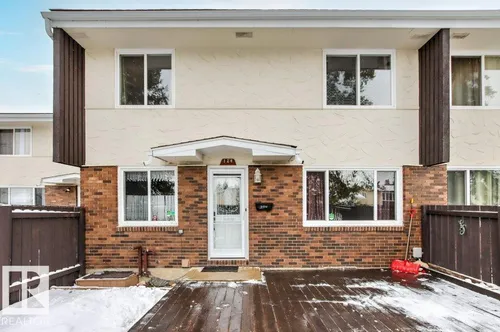 124 ROSELAND VG NW, Edmonton - $214,500