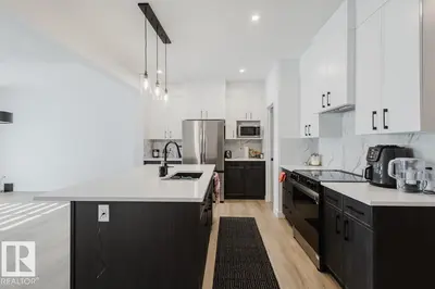 Interior photo 2 of 6411 27 AV SW