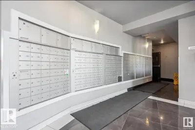 Interior photo 1 of #531 5151 WINDERMERE BV SW