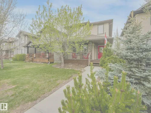 9818 103 AV, Morinville - $449,000