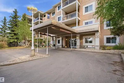 Interior photo 1 of #124 10511 42 AV NW