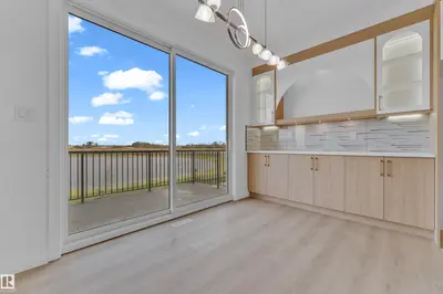 Interior photo 3 of 449 Crystal creek link