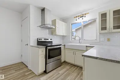 Interior photo 2 of 7604 142 AV NW
