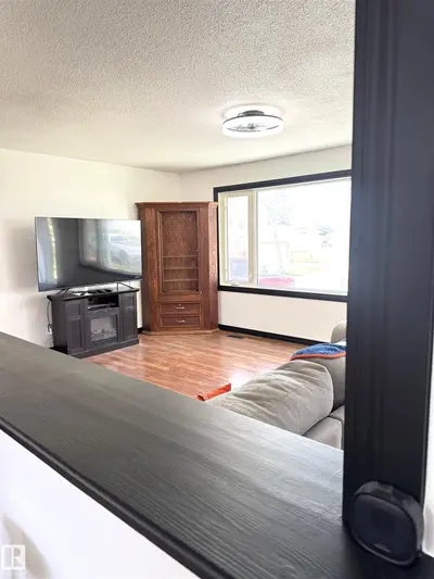 Interior photo 4 of 45 LAMBERT CR