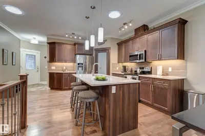 Interior photo 4 of #210 50 HEATHERGLEN DR
