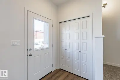 Interior photo 1 of 3613 Triomphe BV N