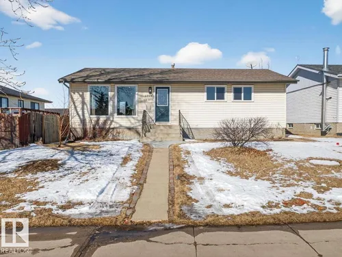 4346 54 AV, Tofield - $399,900