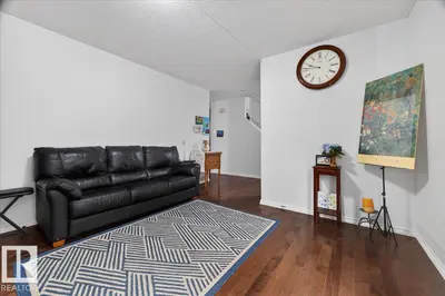Interior photo 2 of 4124 121 ST NW