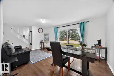 Interior photo 4 of 4124 121 ST NW