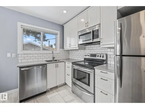 13608 137 ST NW, Edmonton - $489,999